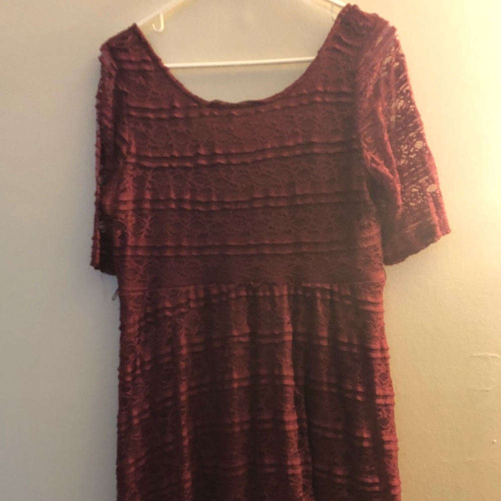 Marron Lacey dress